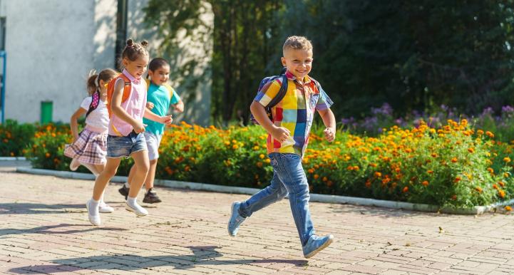 kids leaving school
