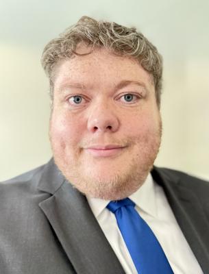 Alex Marinelli Headshot